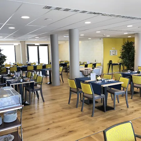 Apartment Domitys - Le Castel Du Val Perignat-les-Sarlieve